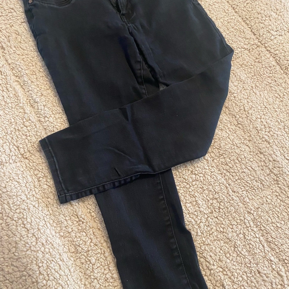 Black 1822 jeans good condition great stretch